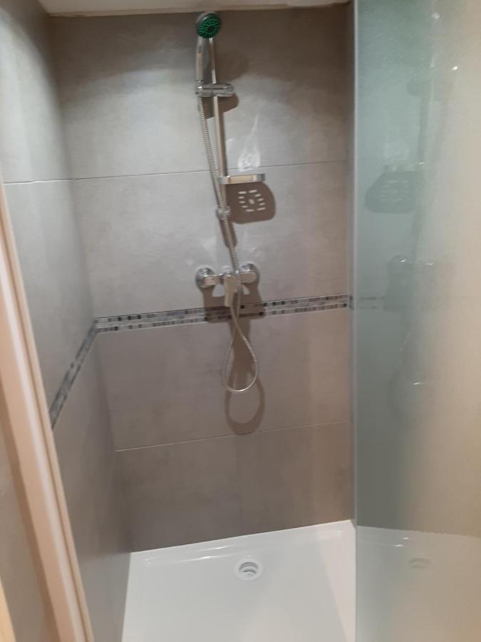 Logement Confortable Dans Residence Privee A Amplepuis Zewnętrze zdjęcie